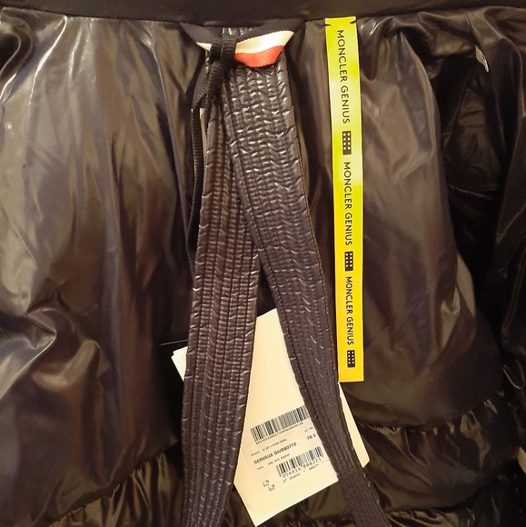 Moncler Men's Winter Jacket - Picture 7 of 8